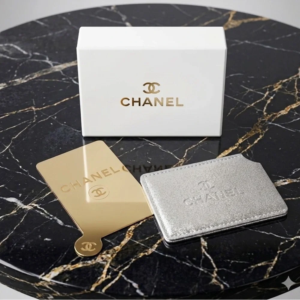 CHANEL Metallic Leather Card Holder in champagne